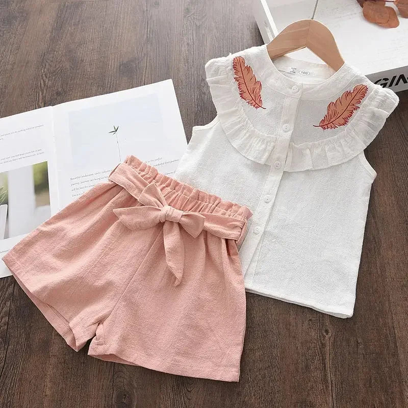 Menoea Girls Clothing Sets 2023 New Style Summer Children's Clothes Cute Dots Lace + Bow Short Pants 2pc Suits Kids Outfits